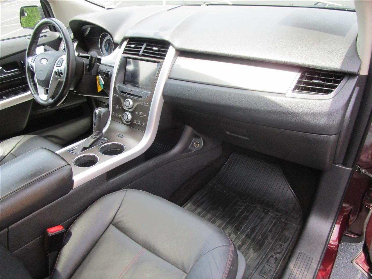 Ford Edge SEL FWD 2011