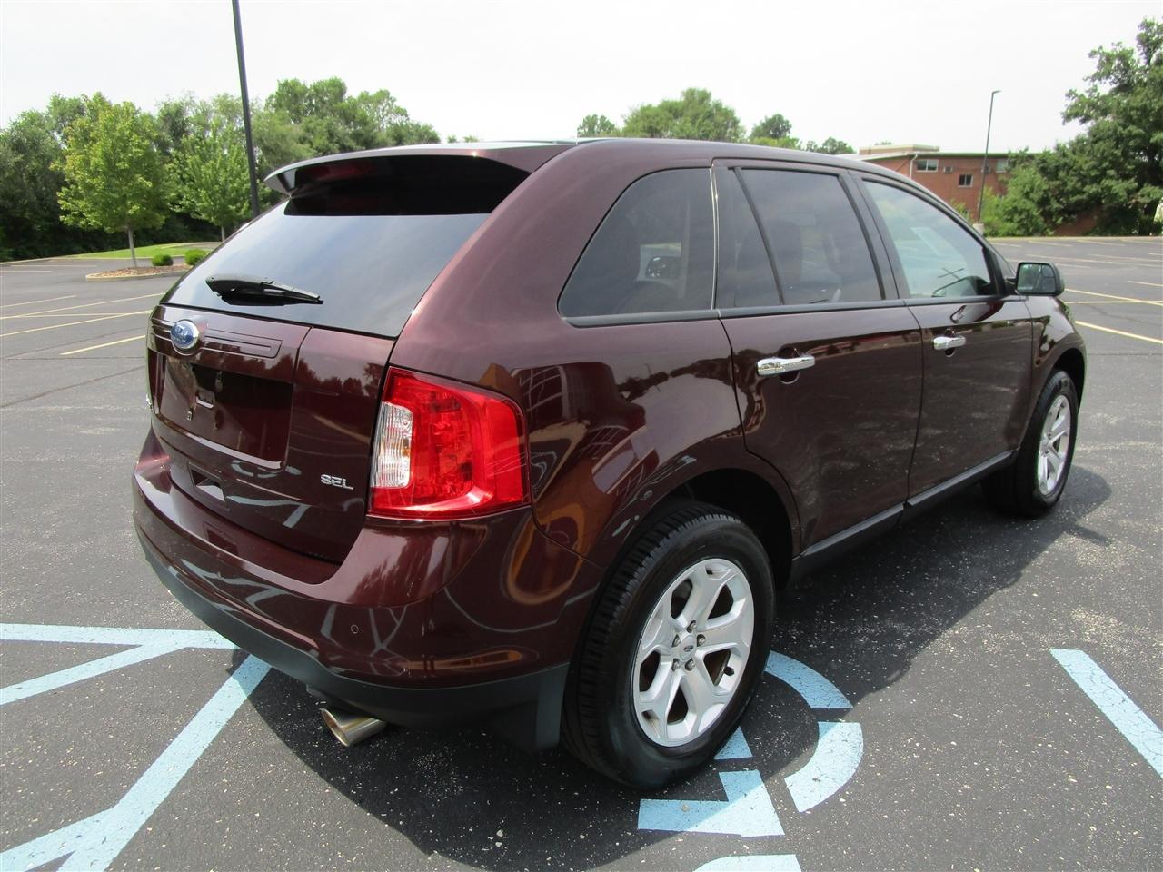 Ford Edge SEL FWD 2011
