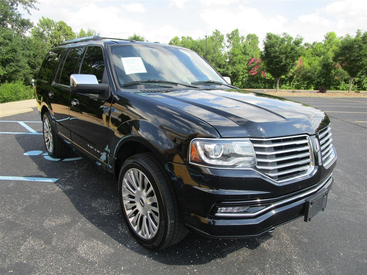 Lincoln Navigator Select 4WD 2017