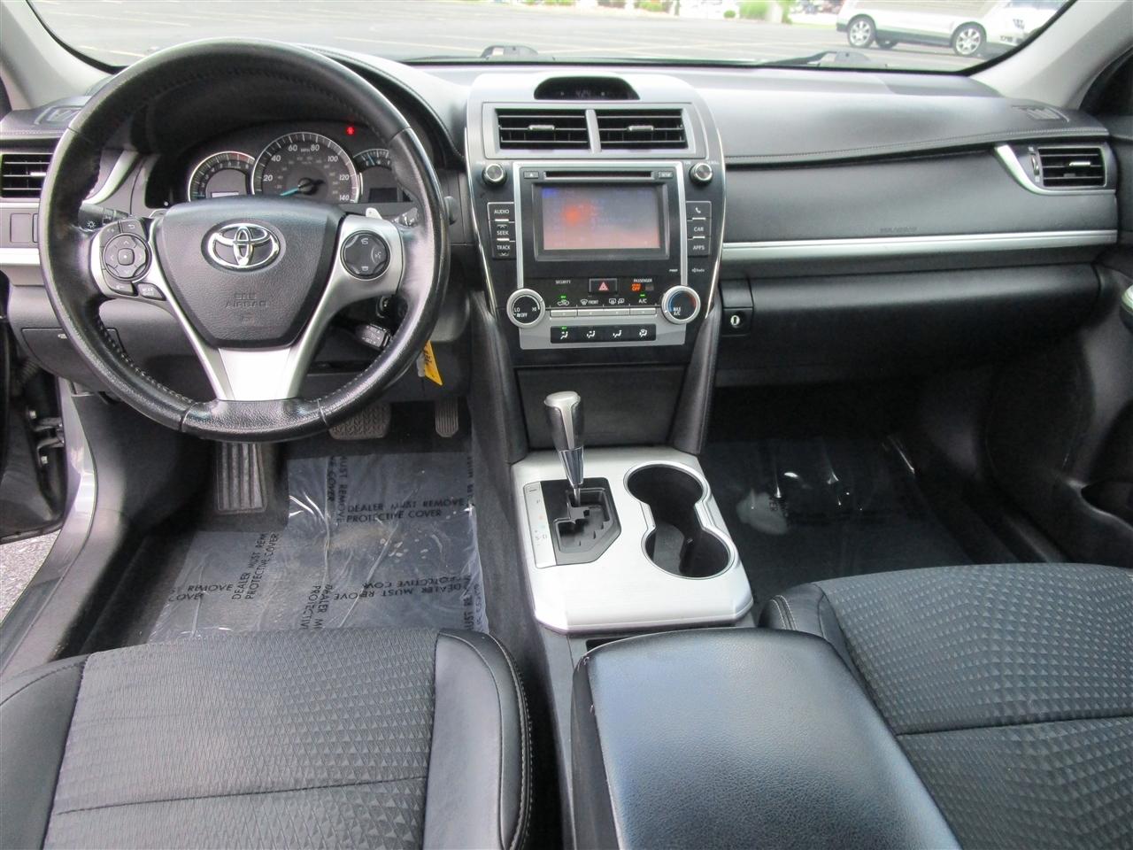 Toyota Camry SE 2013