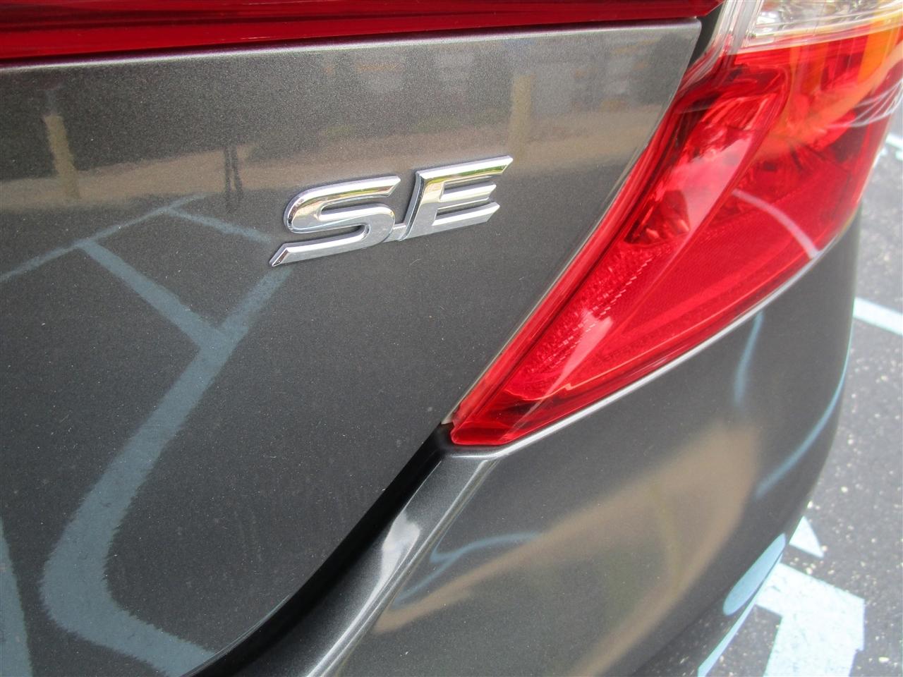 Toyota Camry SE 2013