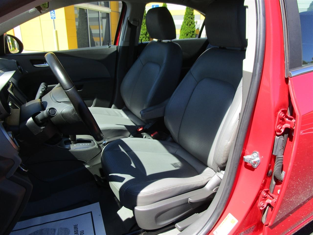 Chevrolet Sonic LTZ Auto Sedan 2015