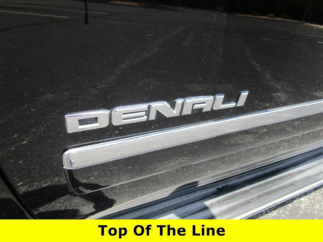 GMC Yukon Denali 4WD 2013