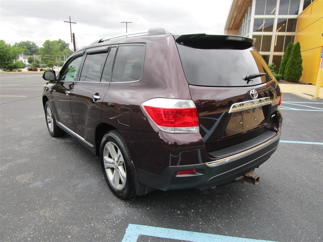 Toyota Highlander Limited 4WD 2013