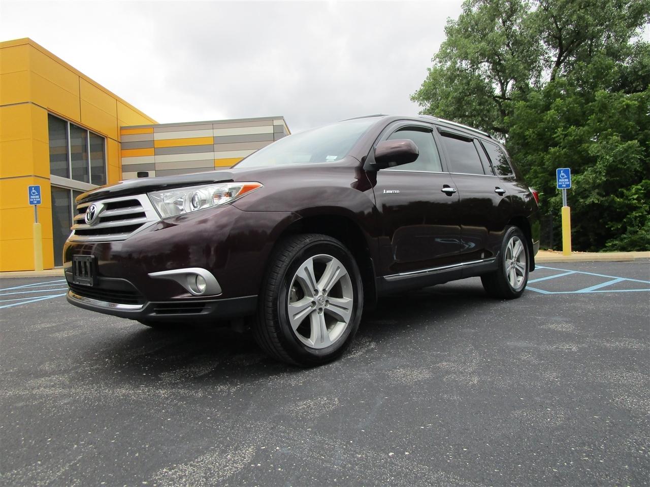 Toyota Highlander Limited 4WD 2013