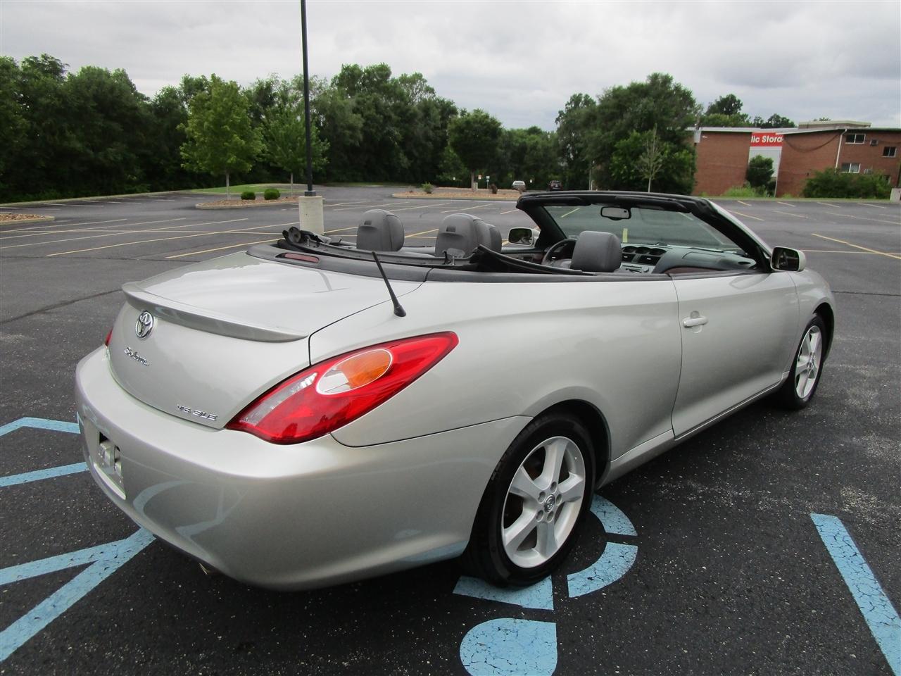 Toyota Camry Solara  2005