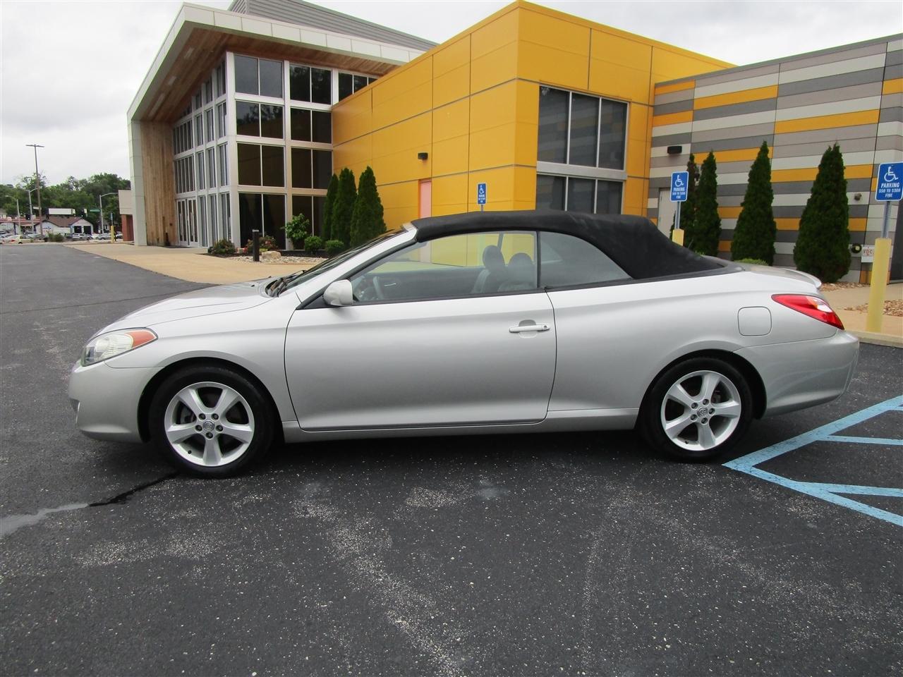Toyota Camry Solara  2005