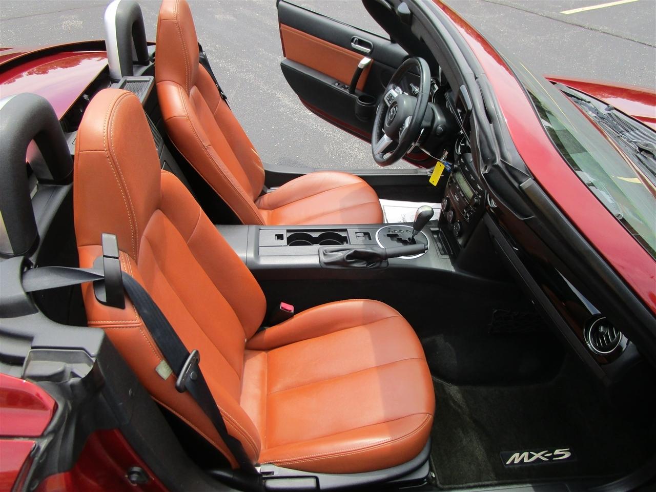 Mazda MX-5 Miata Grand Touring Power Retractable Hardtop 2008