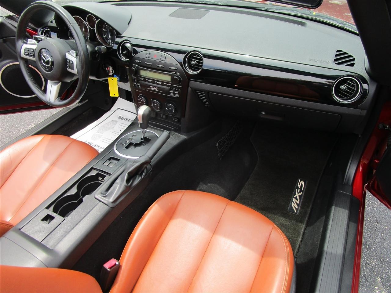 Mazda MX-5 Miata Grand Touring Power Retractable Hardtop 2008