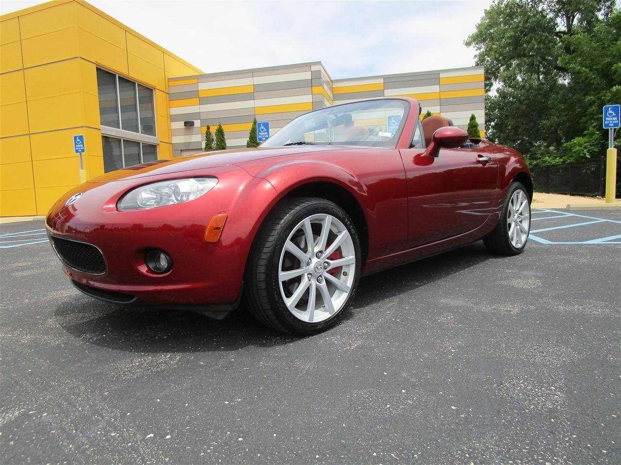 Mazda MX-5 Miata Grand Touring Power Retractable Hardtop 2008