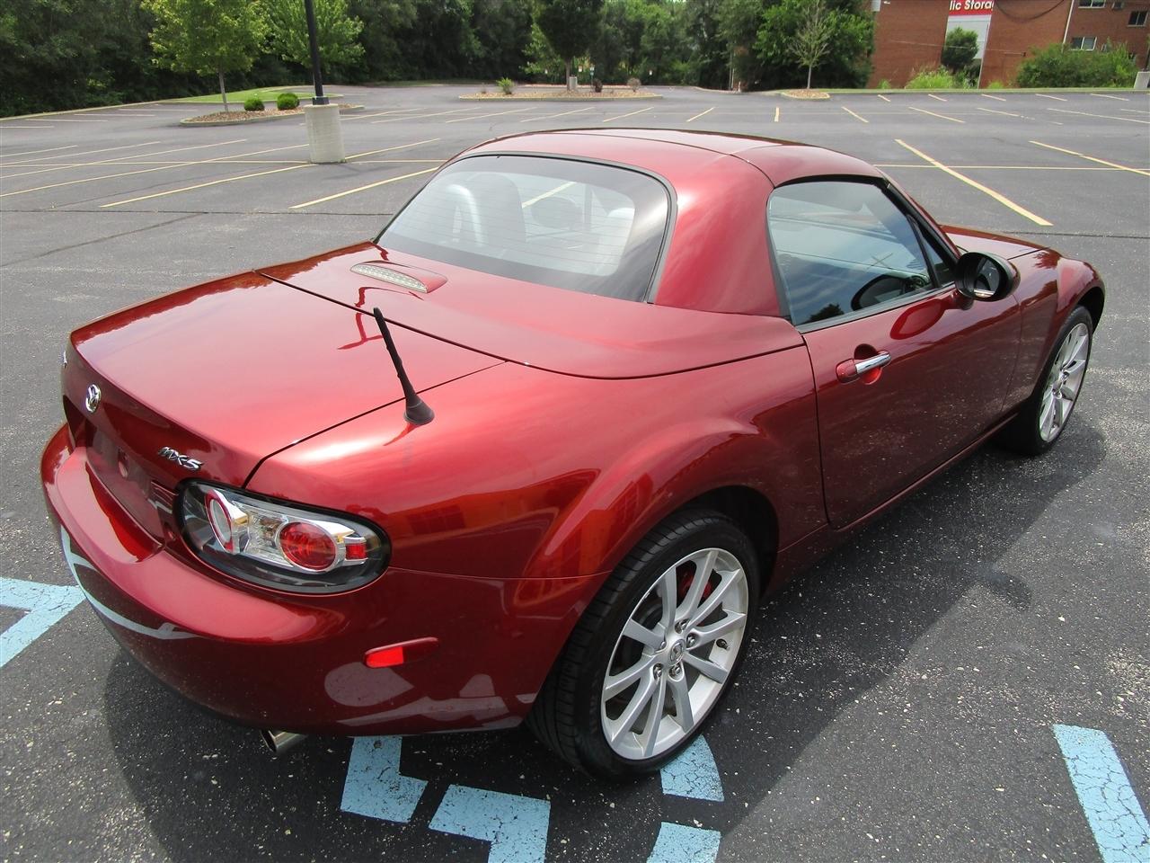 Mazda MX-5 Miata Grand Touring Power Retractable Hardtop 2008