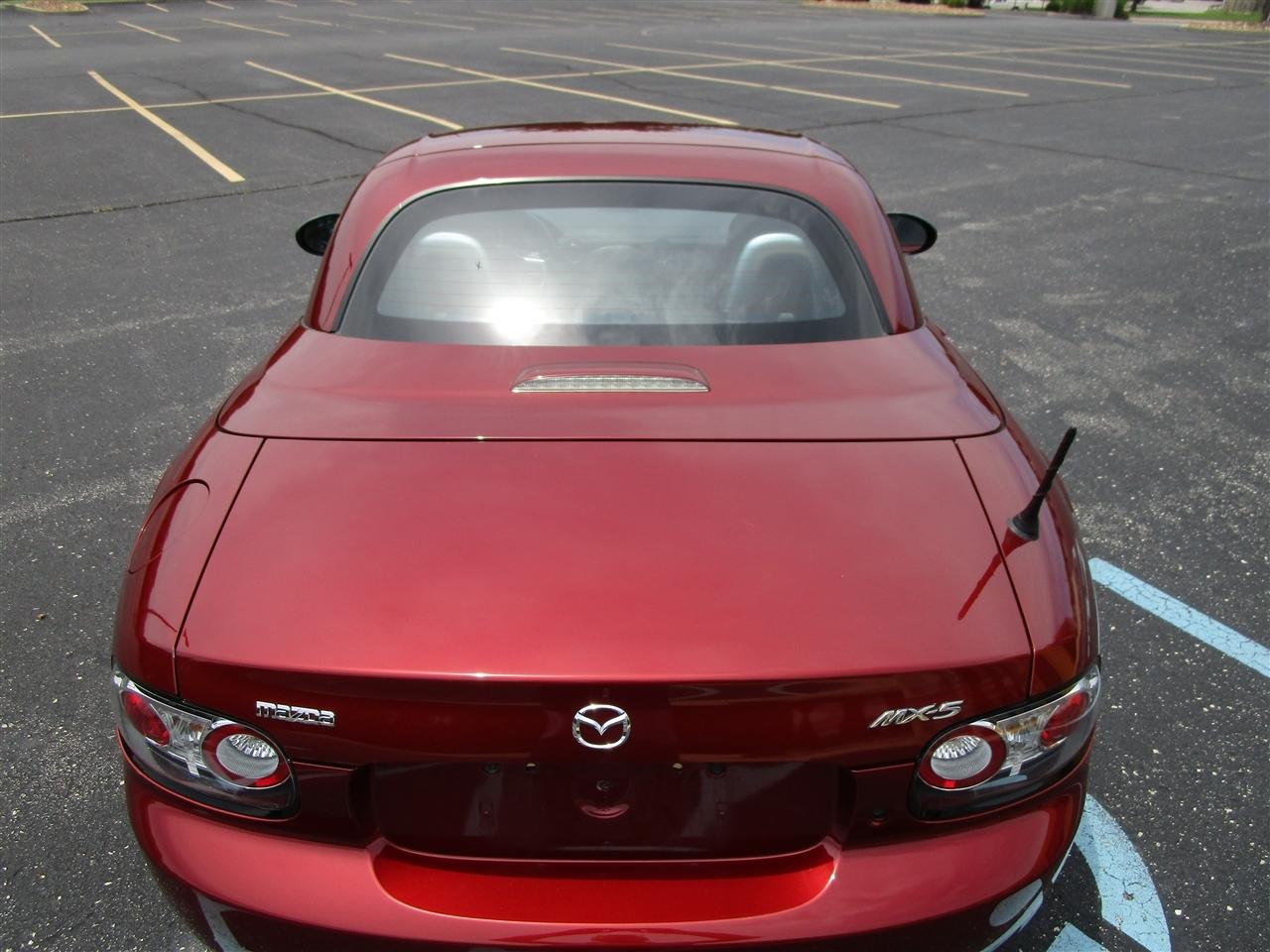 Mazda MX-5 Miata Grand Touring Power Retractable Hardtop 2008