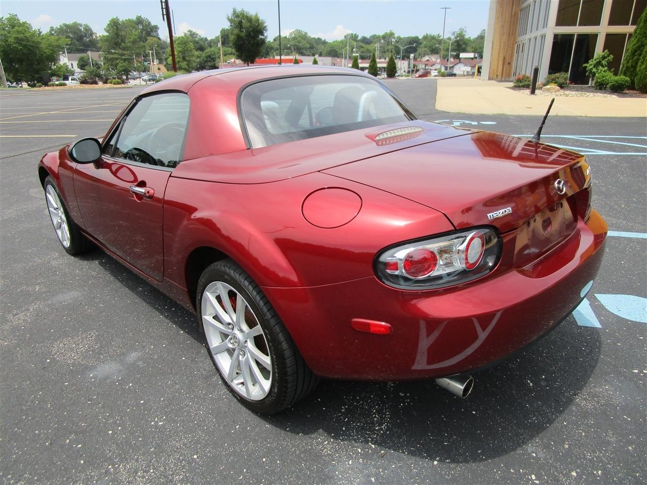 Mazda MX-5 Miata Grand Touring Power Retractable Hardtop 2008