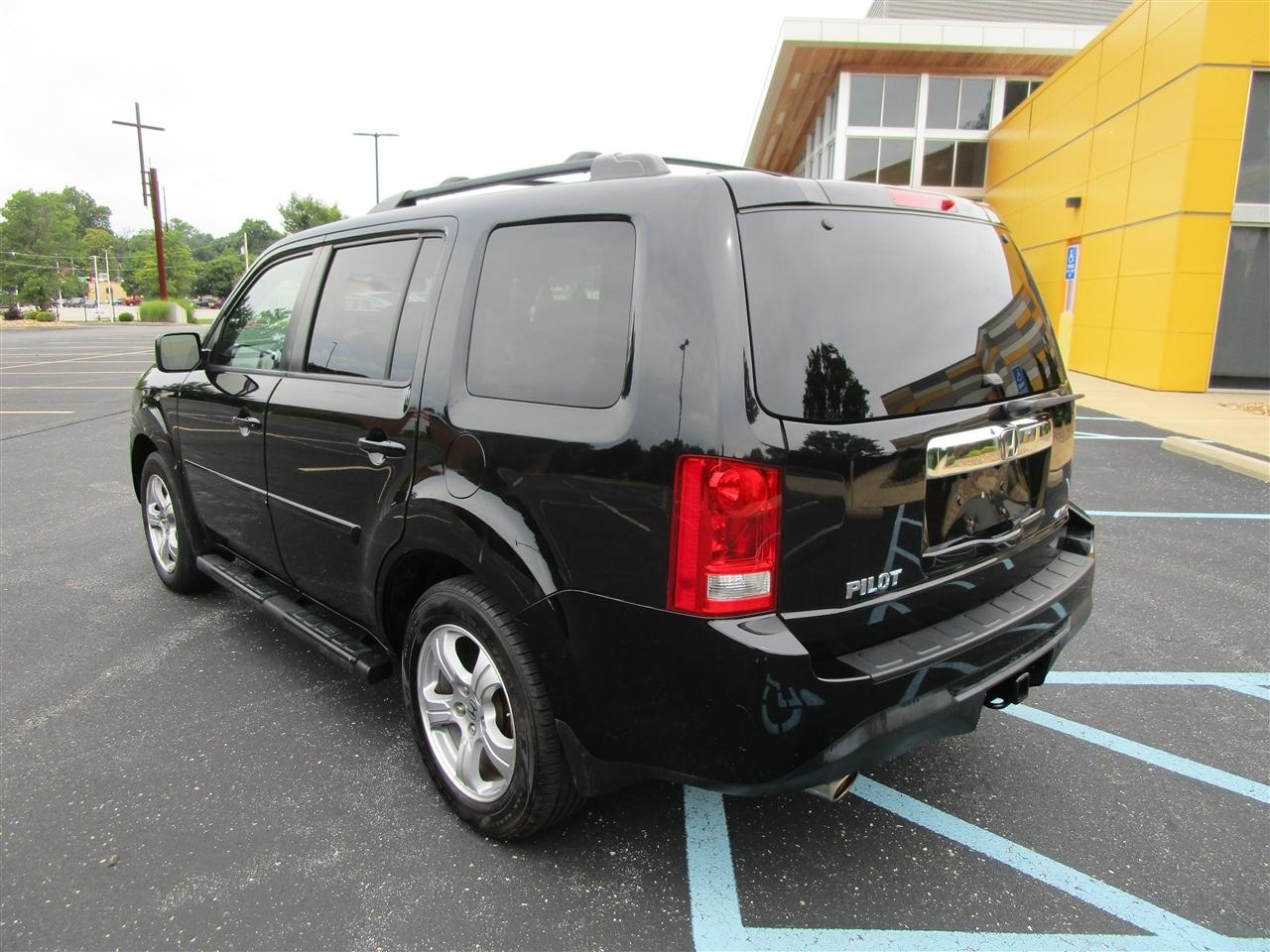 Honda Pilot EX-L 4WD 5-Spd AT 2012