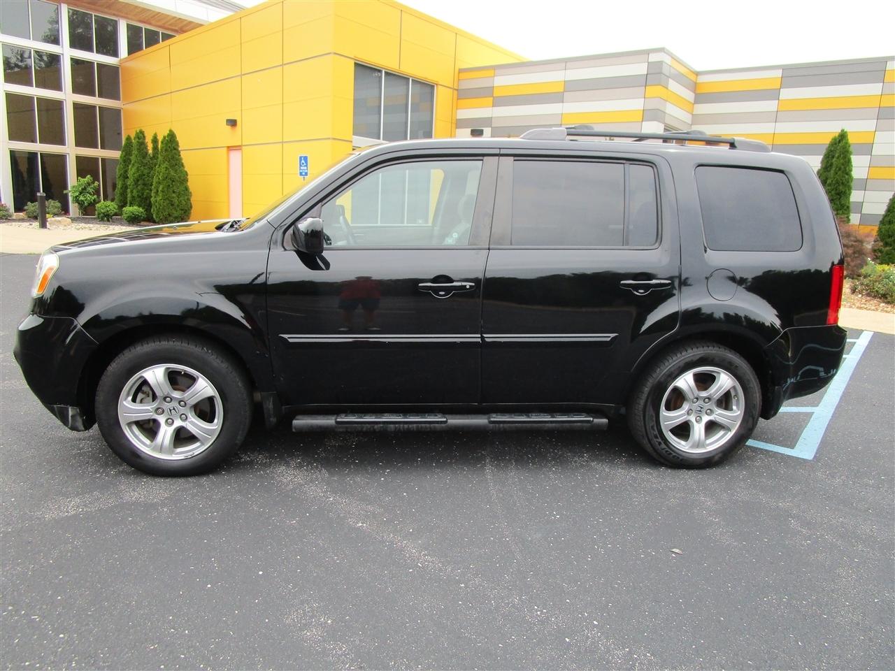 Honda Pilot EX-L 4WD 5-Spd AT 2012