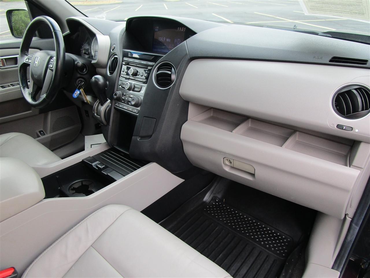 Honda Pilot EX-L 4WD 5-Spd AT 2012