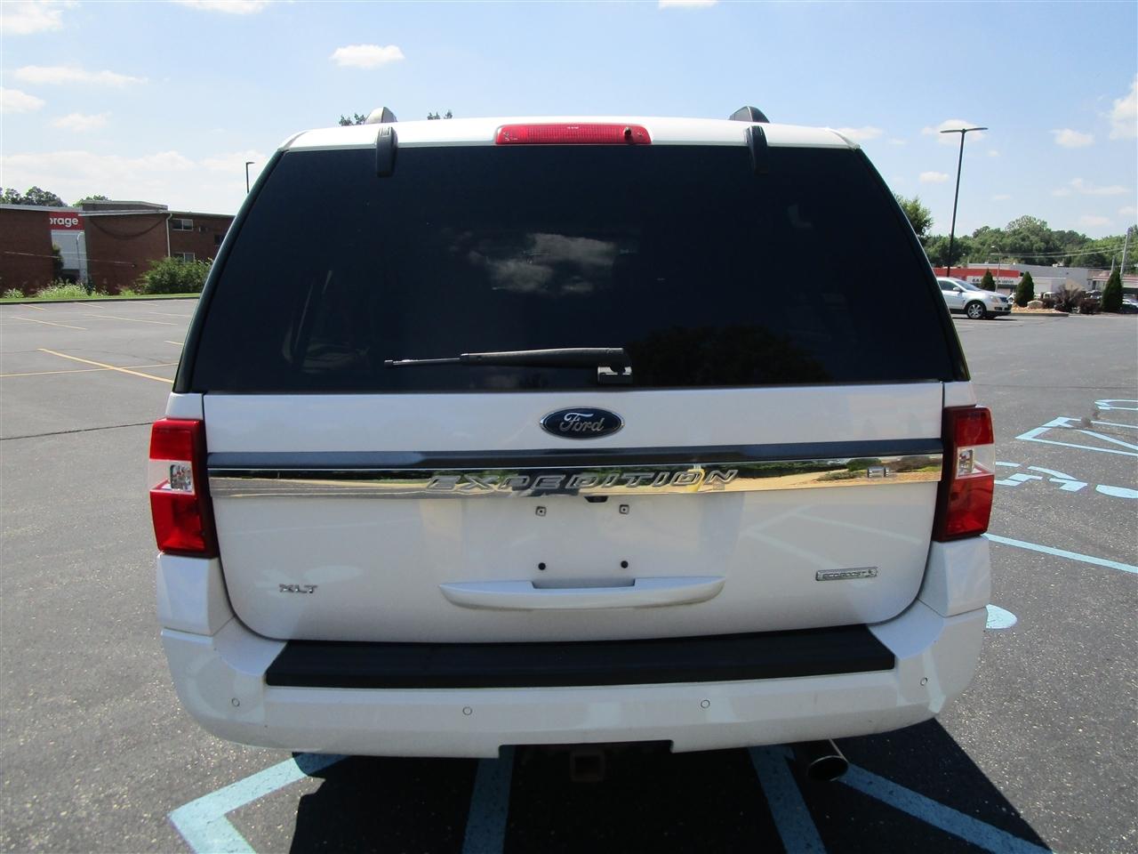 Ford Expedition EL XLT 2WD 2017