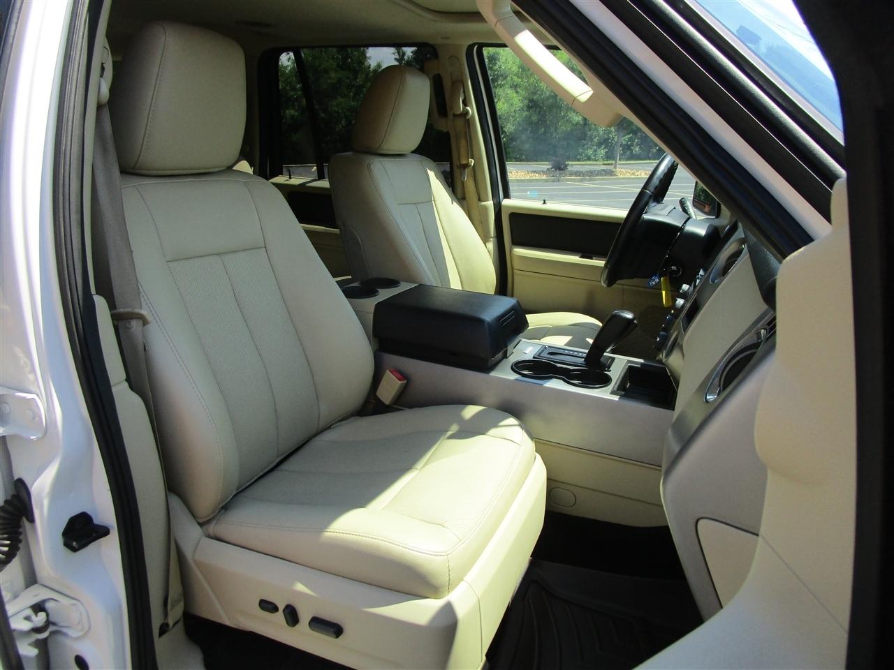 Ford Expedition EL XLT 2WD 2017
