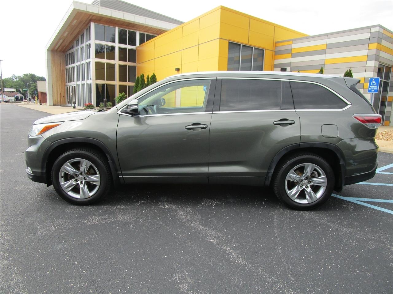 Toyota Highlander Limited AWD V6 2014