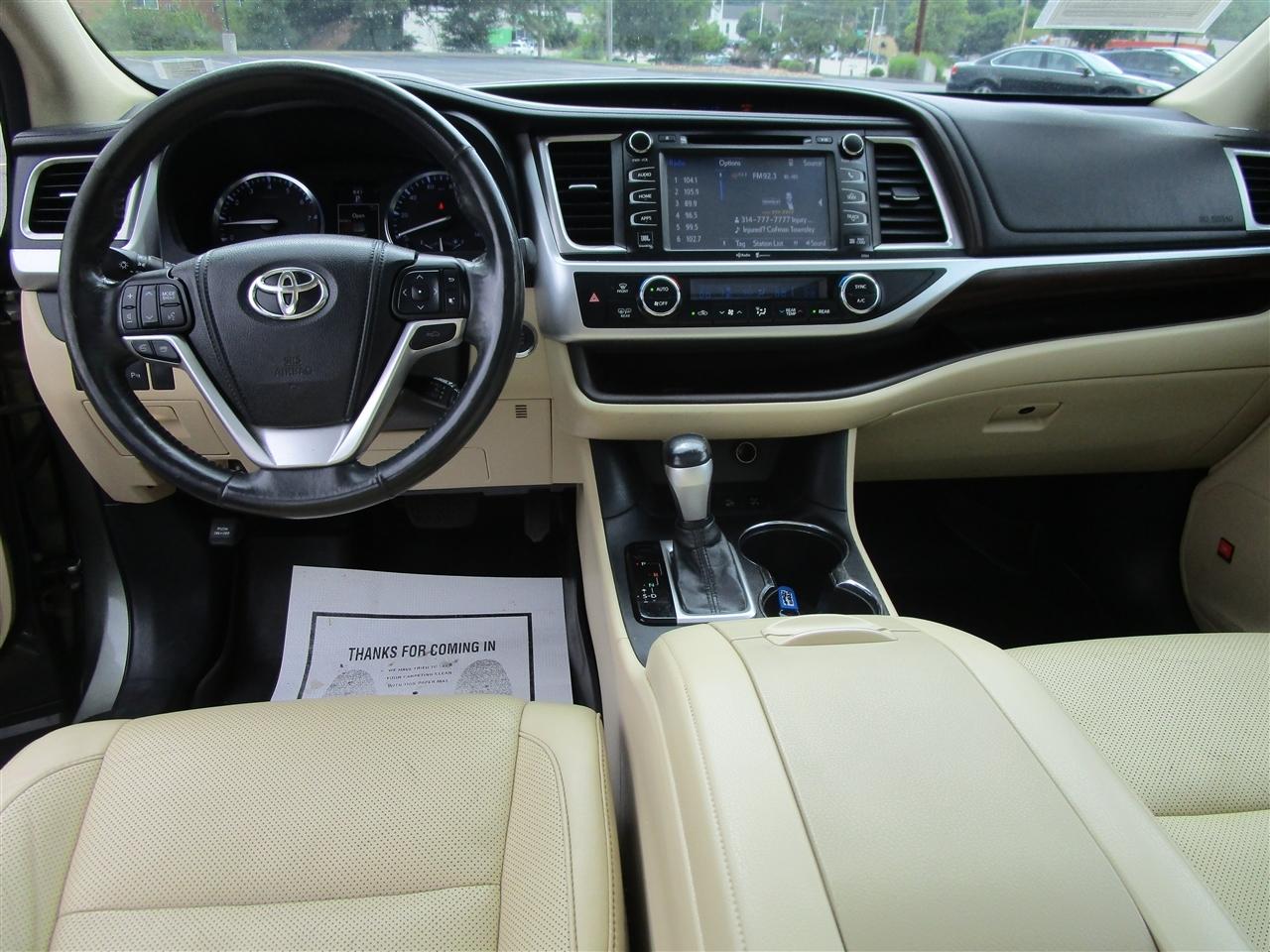 Toyota Highlander Limited AWD V6 2014