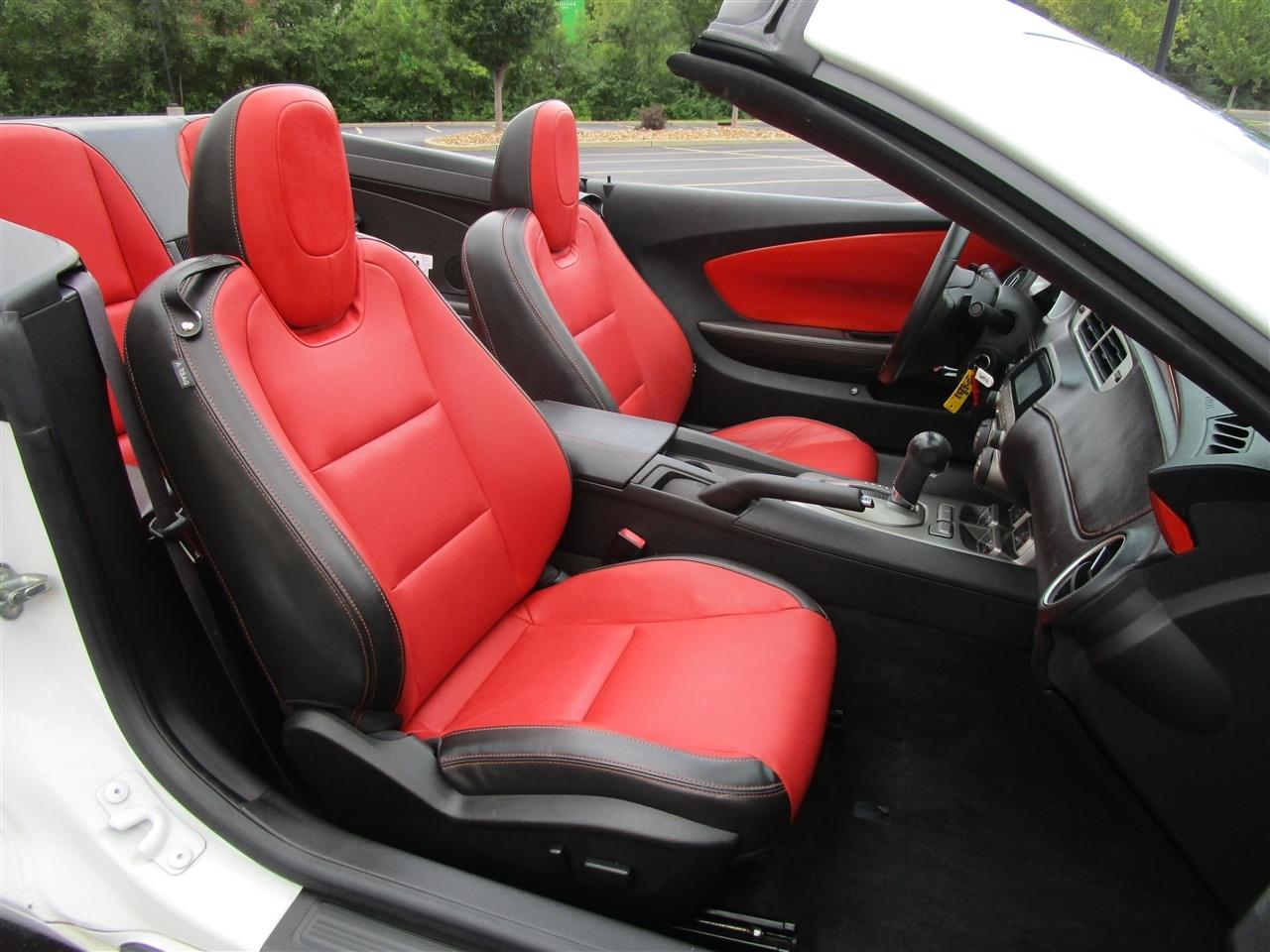 Chevrolet Camaro Convertible 2LT 2012
