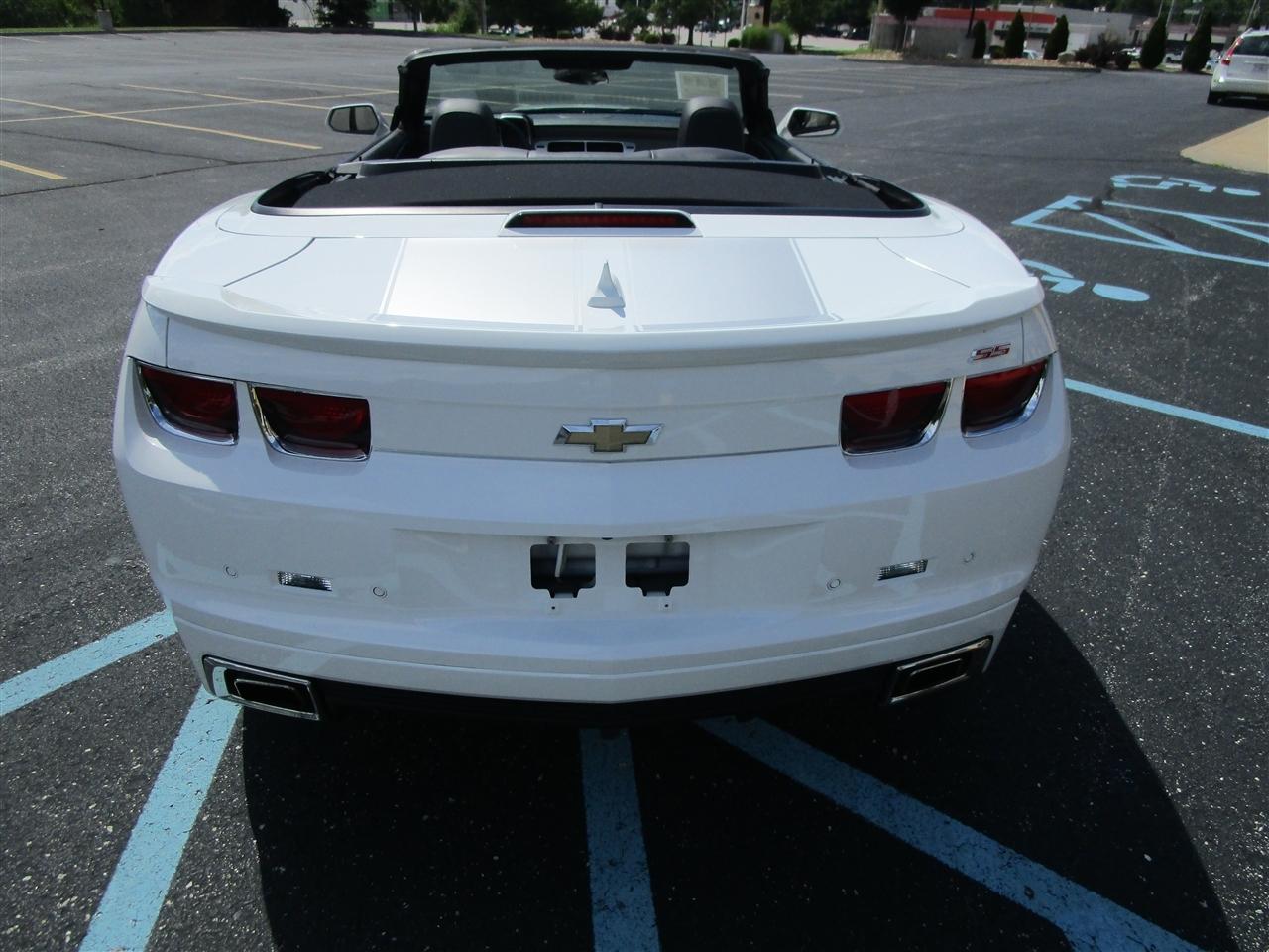 Chevrolet Camaro Convertible 2SS 2013
