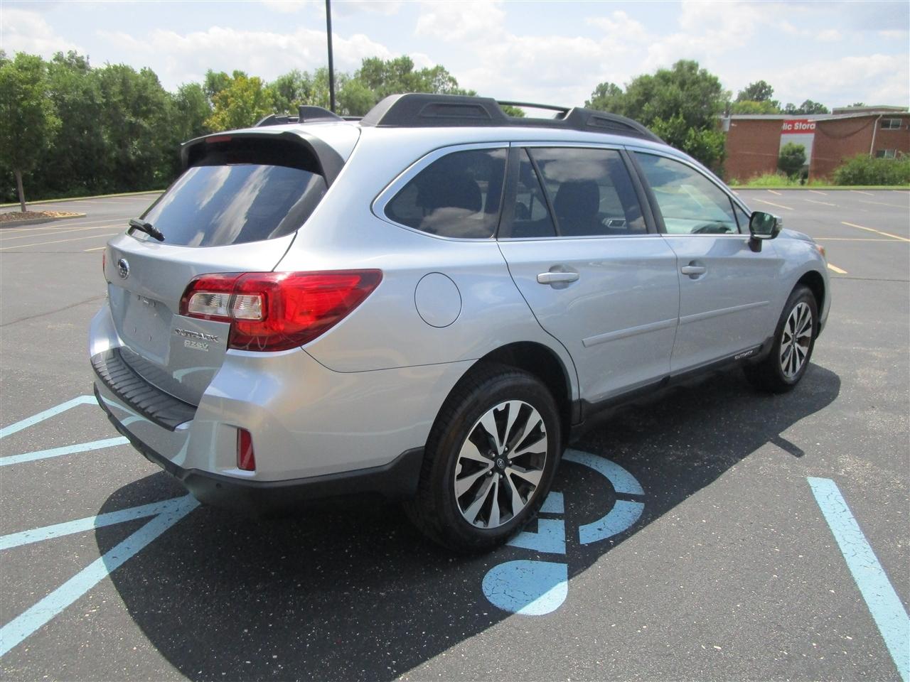 Subaru Outback 2.5i Limited 2017