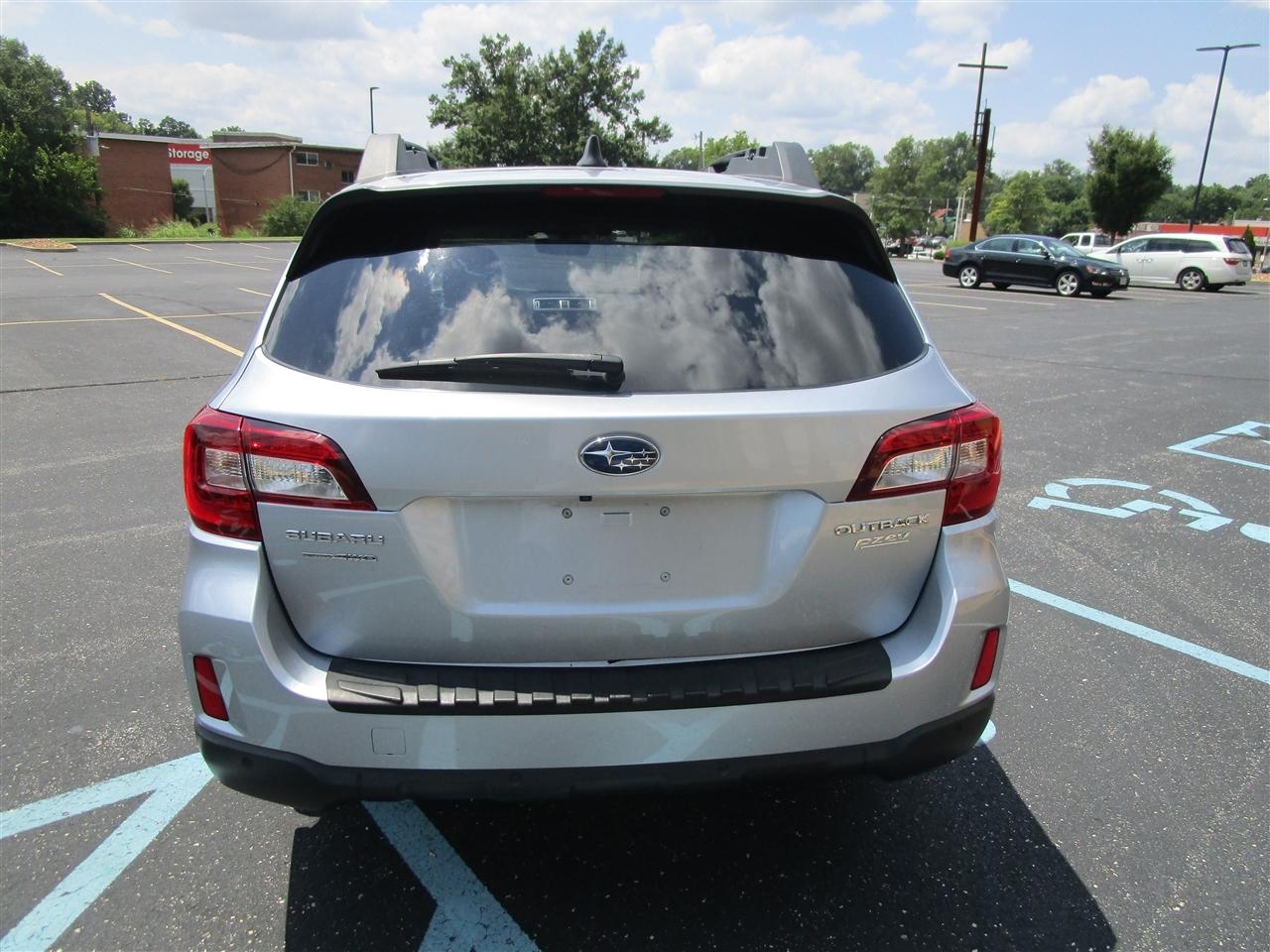 Subaru Outback 2.5i Limited 2017
