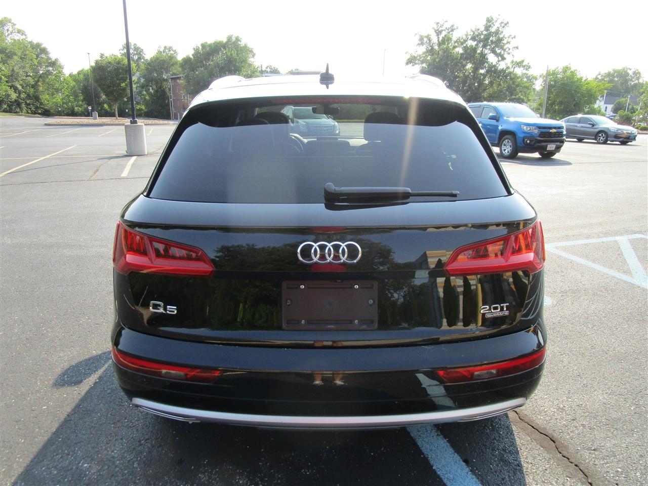 Audi Q5 2.0T Premium quattro 2018