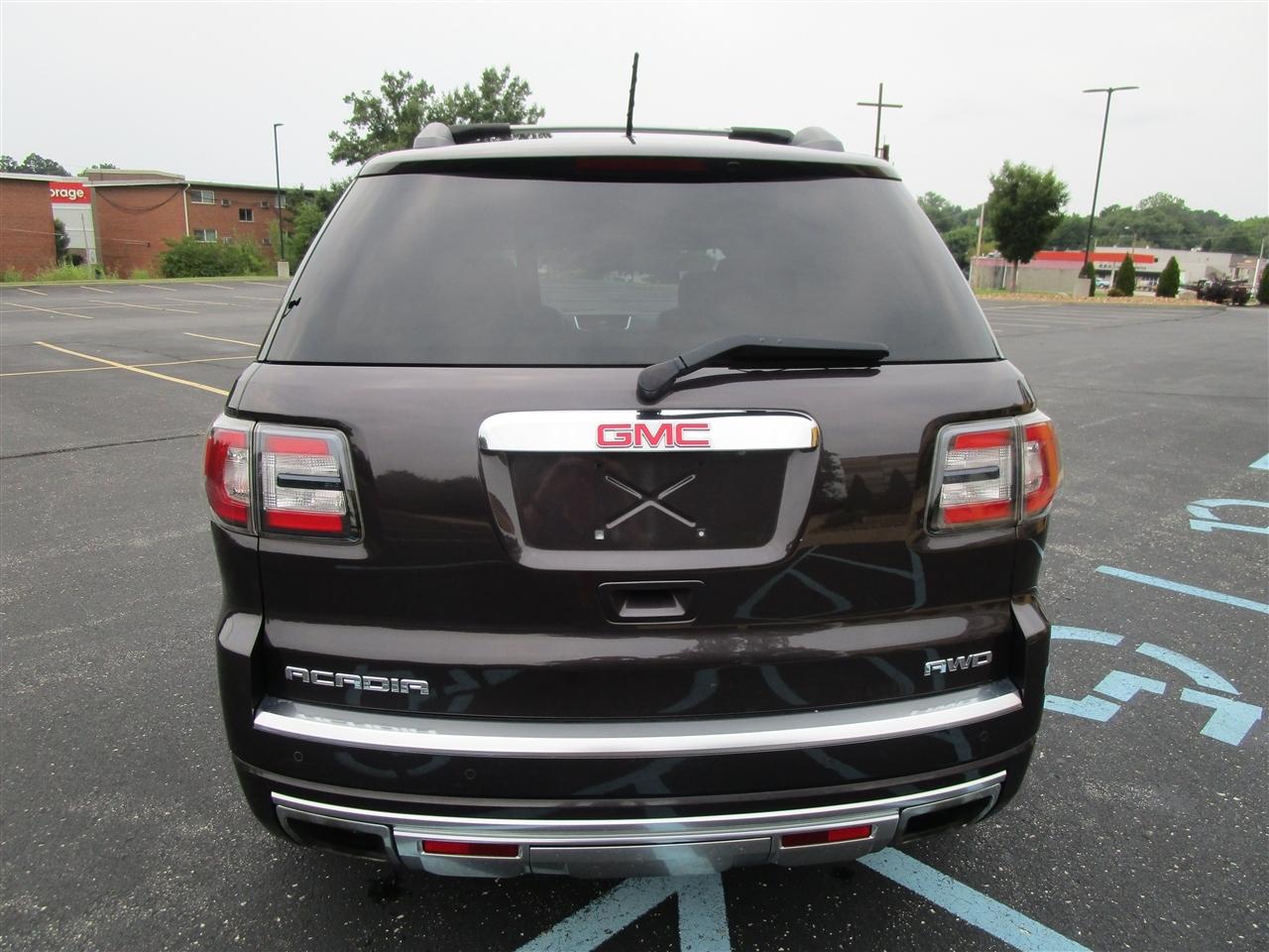 GMC Acadia Denali AWD 2015