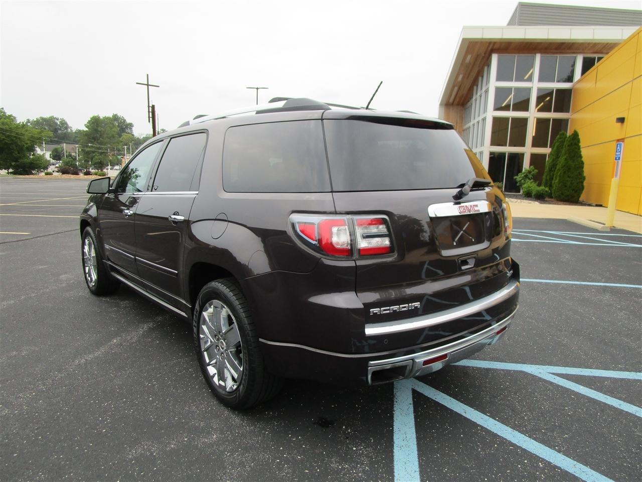 GMC Acadia Denali AWD 2015