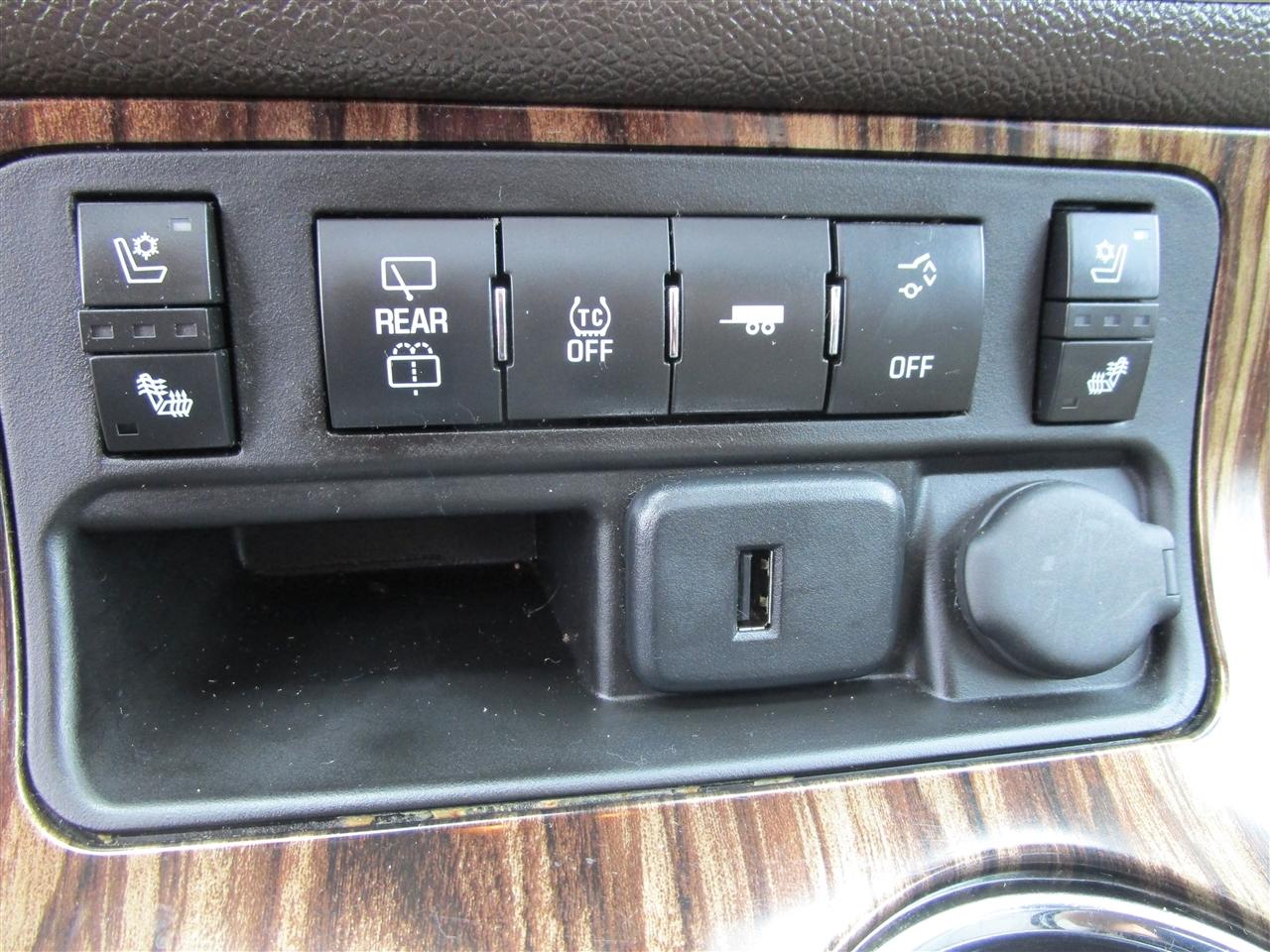 GMC Acadia Denali AWD 2015