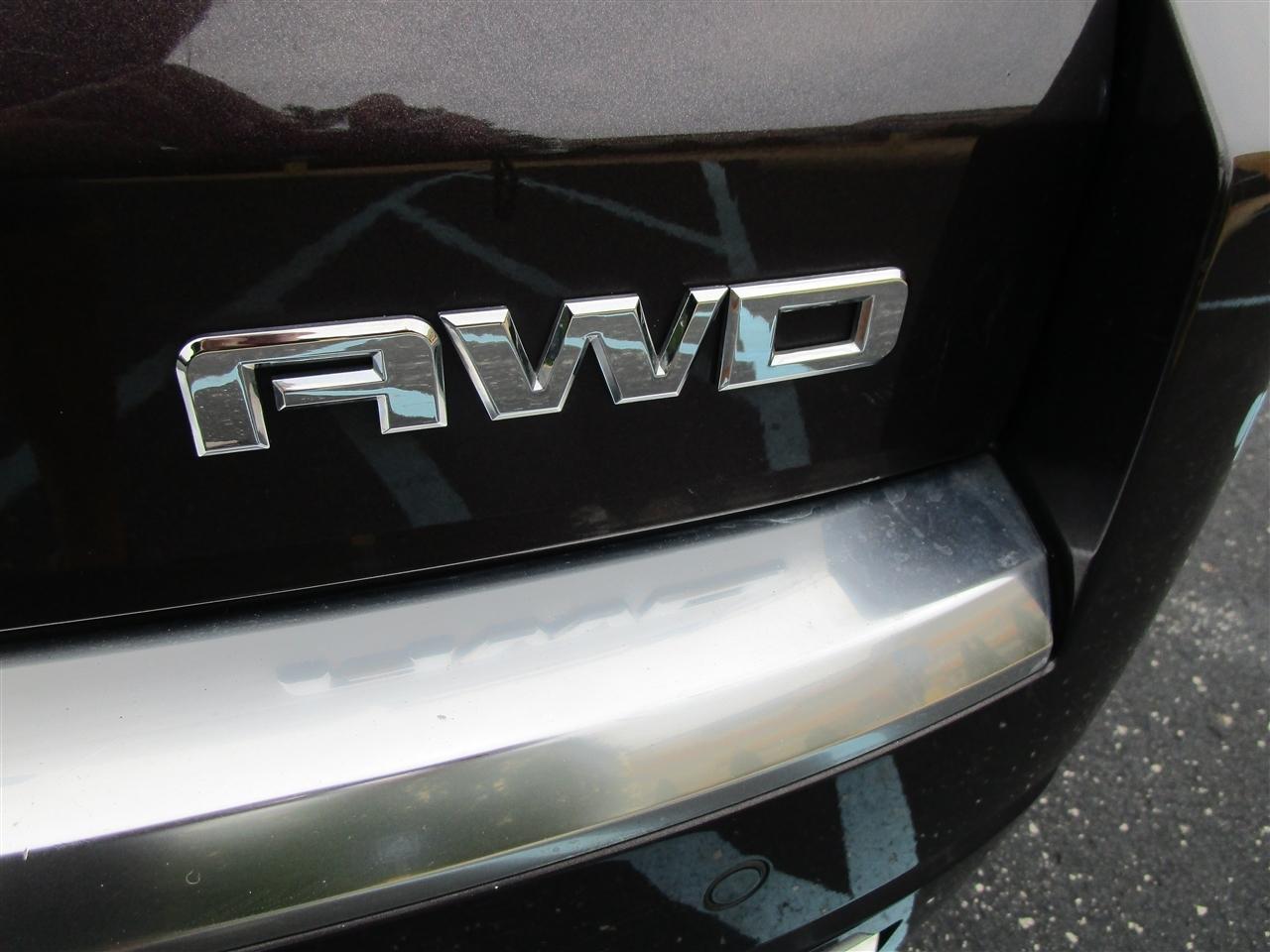 GMC Acadia Denali AWD 2015