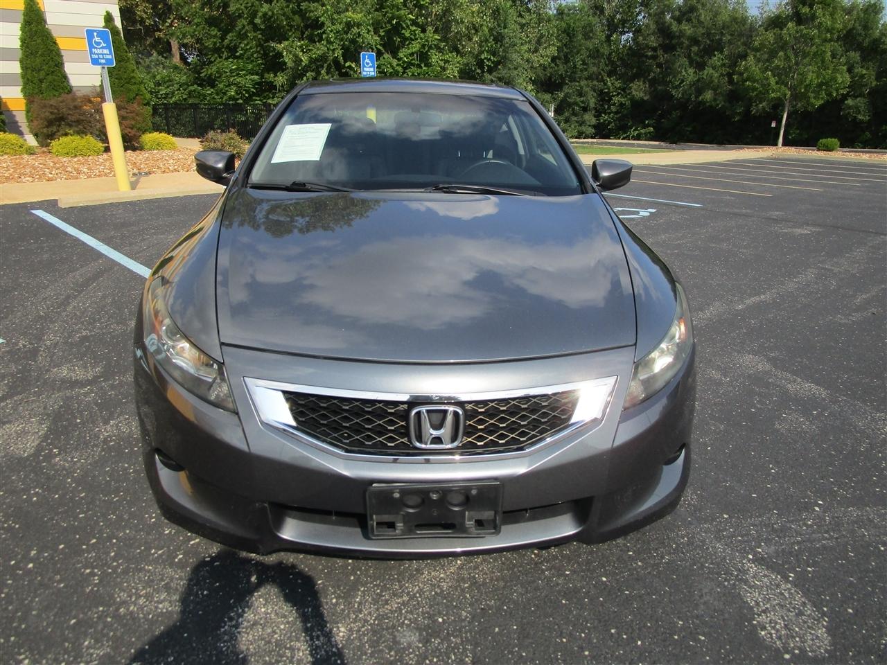 Honda Accord EX-L Coupe AT 2010