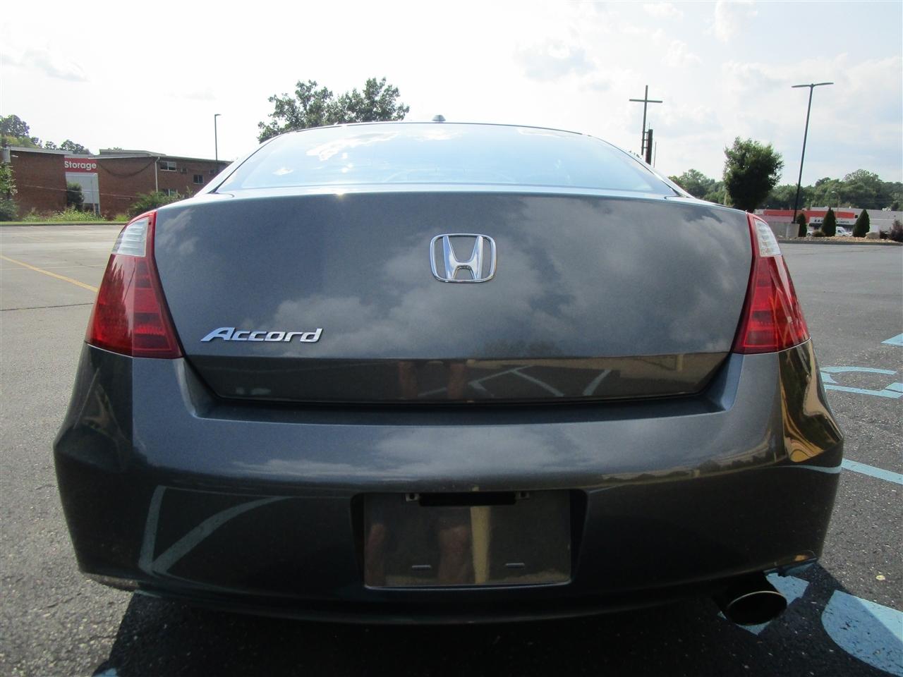 Honda Accord EX-L Coupe AT 2010