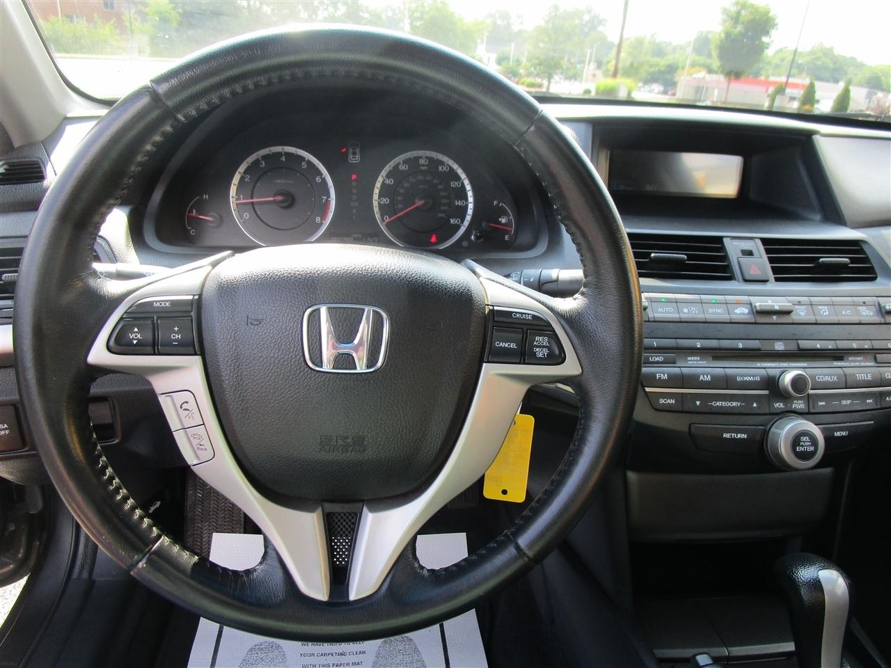 Honda Accord EX-L Coupe AT 2010