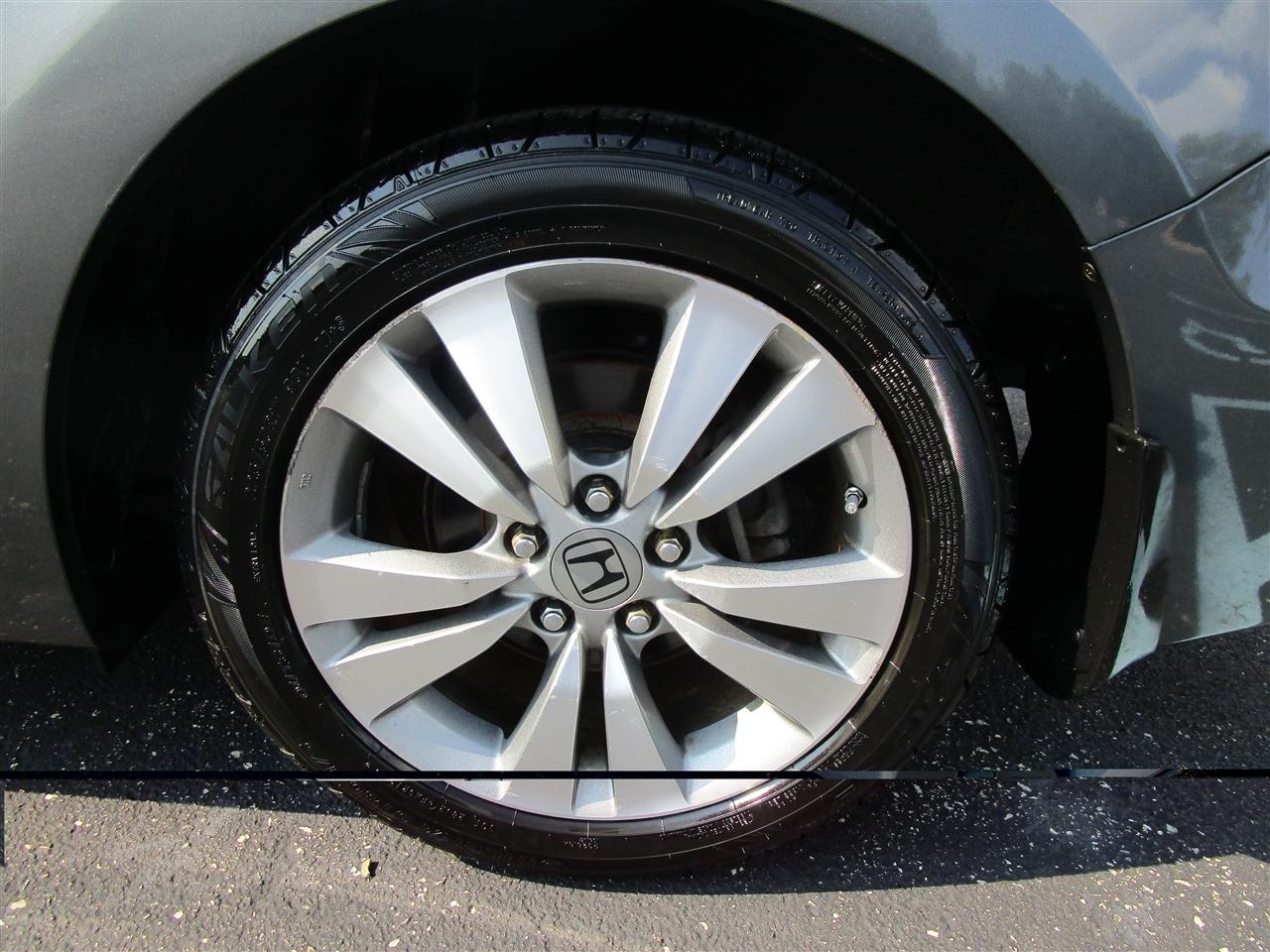 Honda Accord EX-L Coupe AT 2010