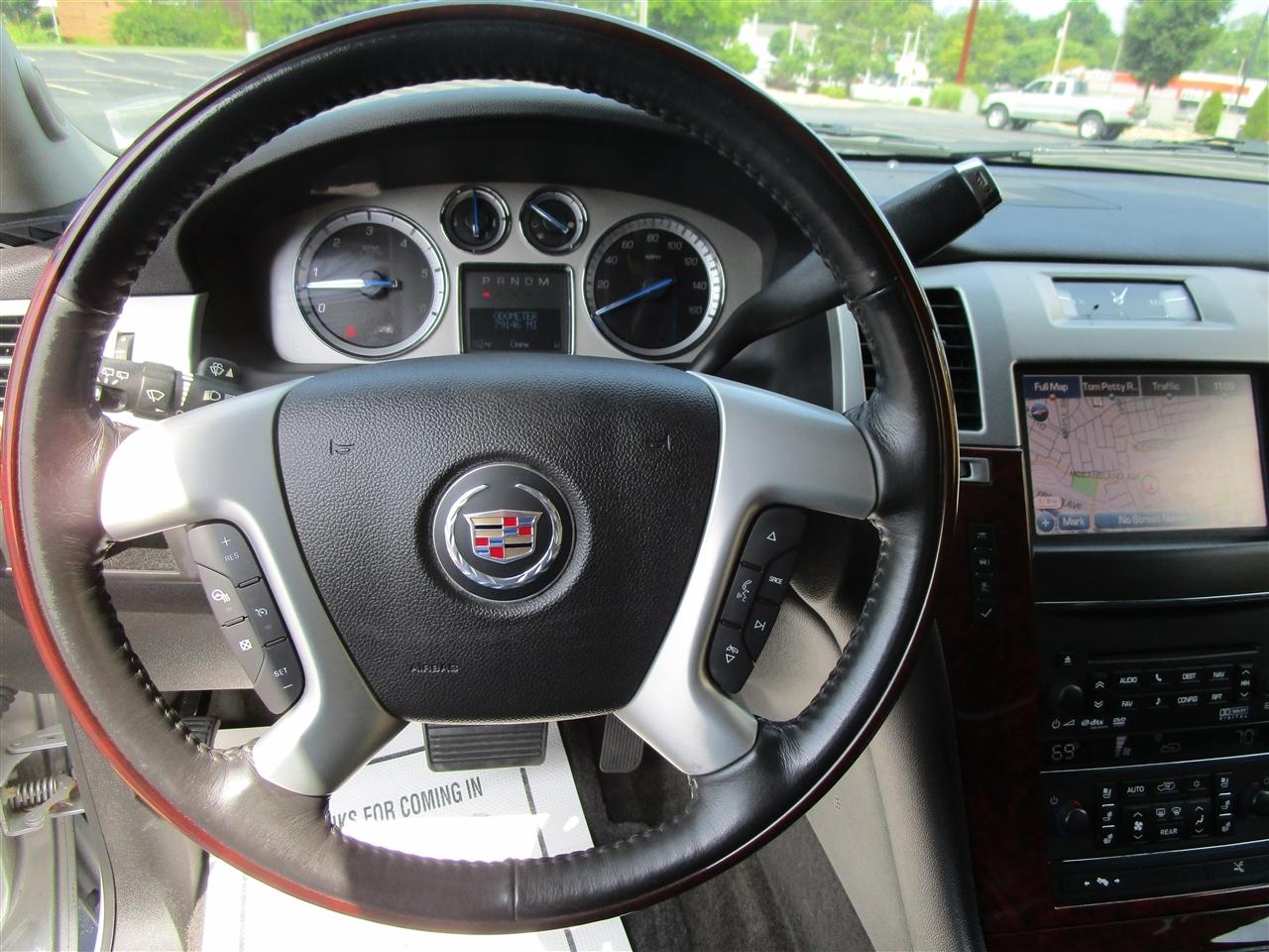 Cadillac Escalade ESV AWD Premium 2013