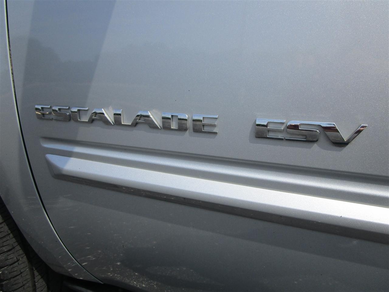 Cadillac Escalade ESV AWD Premium 2013