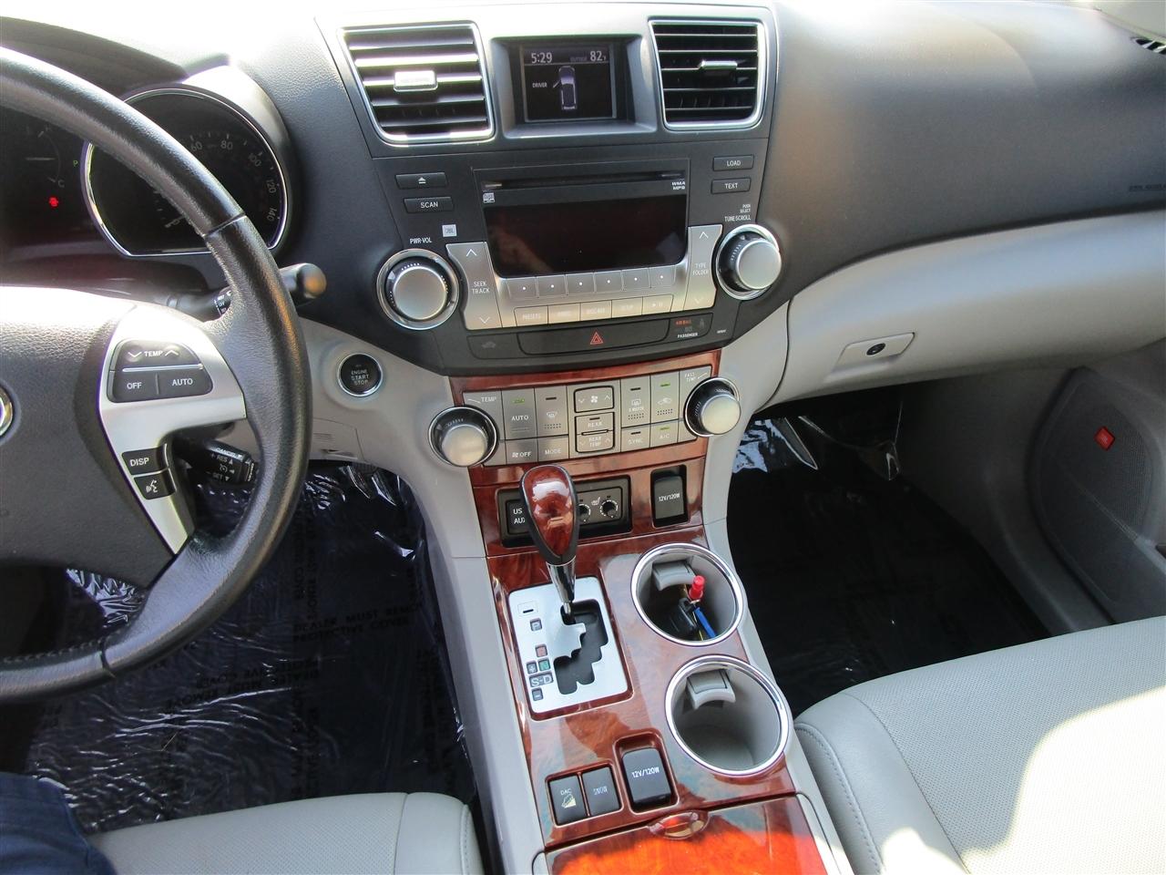 Toyota Highlander Limited 4WD 2012