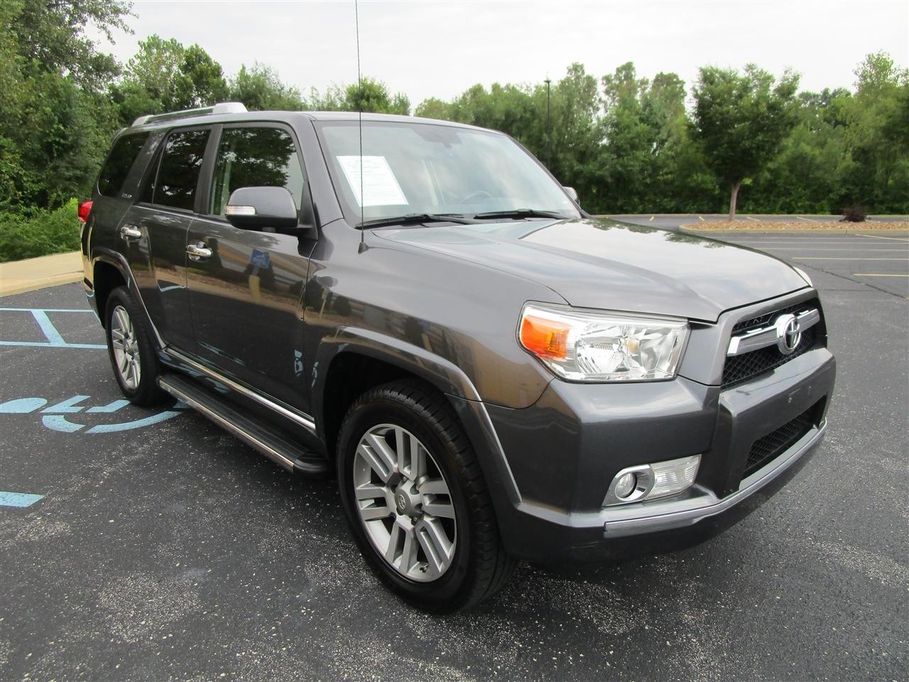 Toyota 4Runner Limited 4WD V6 2012