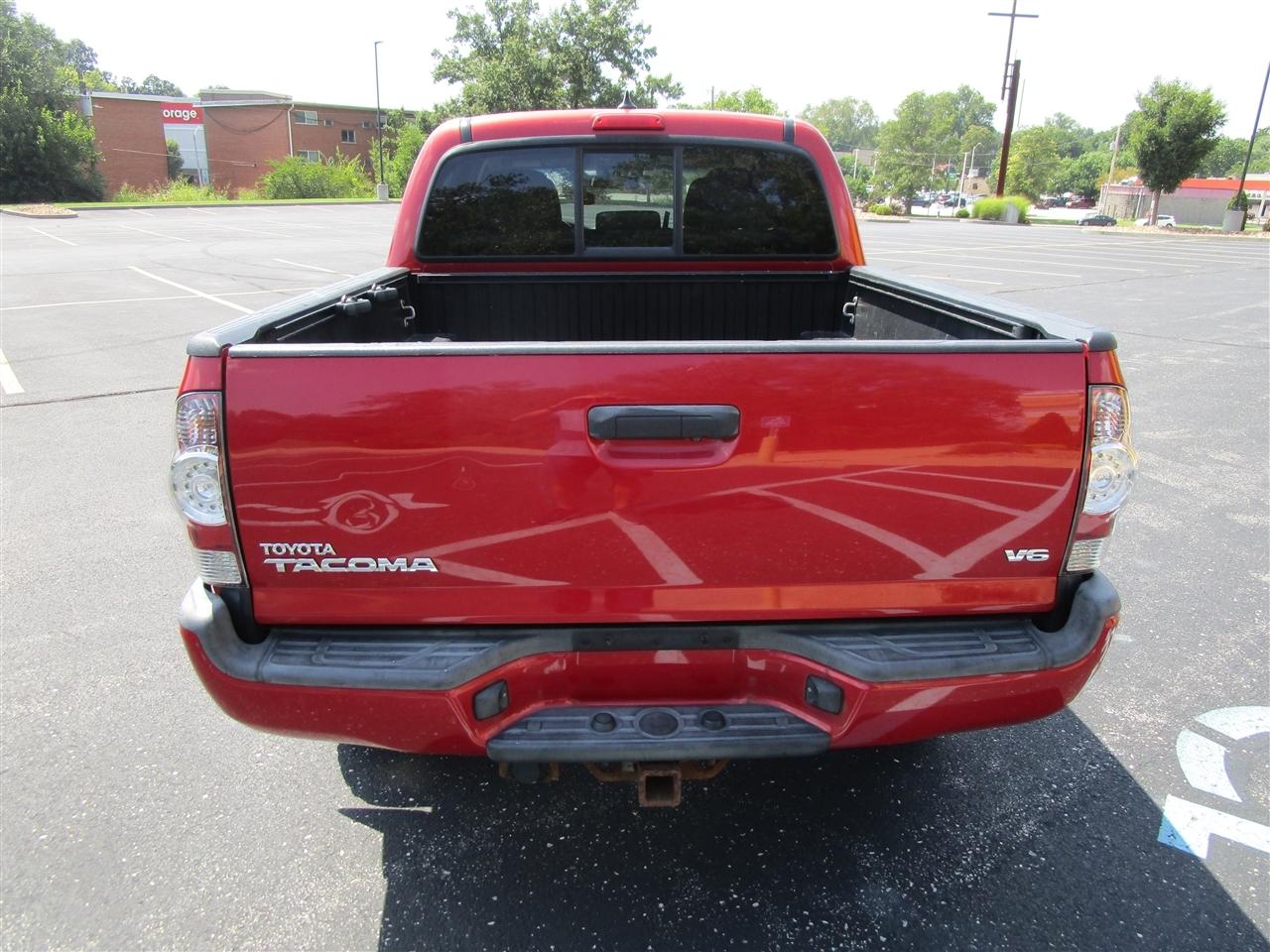 Toyota Tacoma Double Cab V6 5AT 4WD 2014