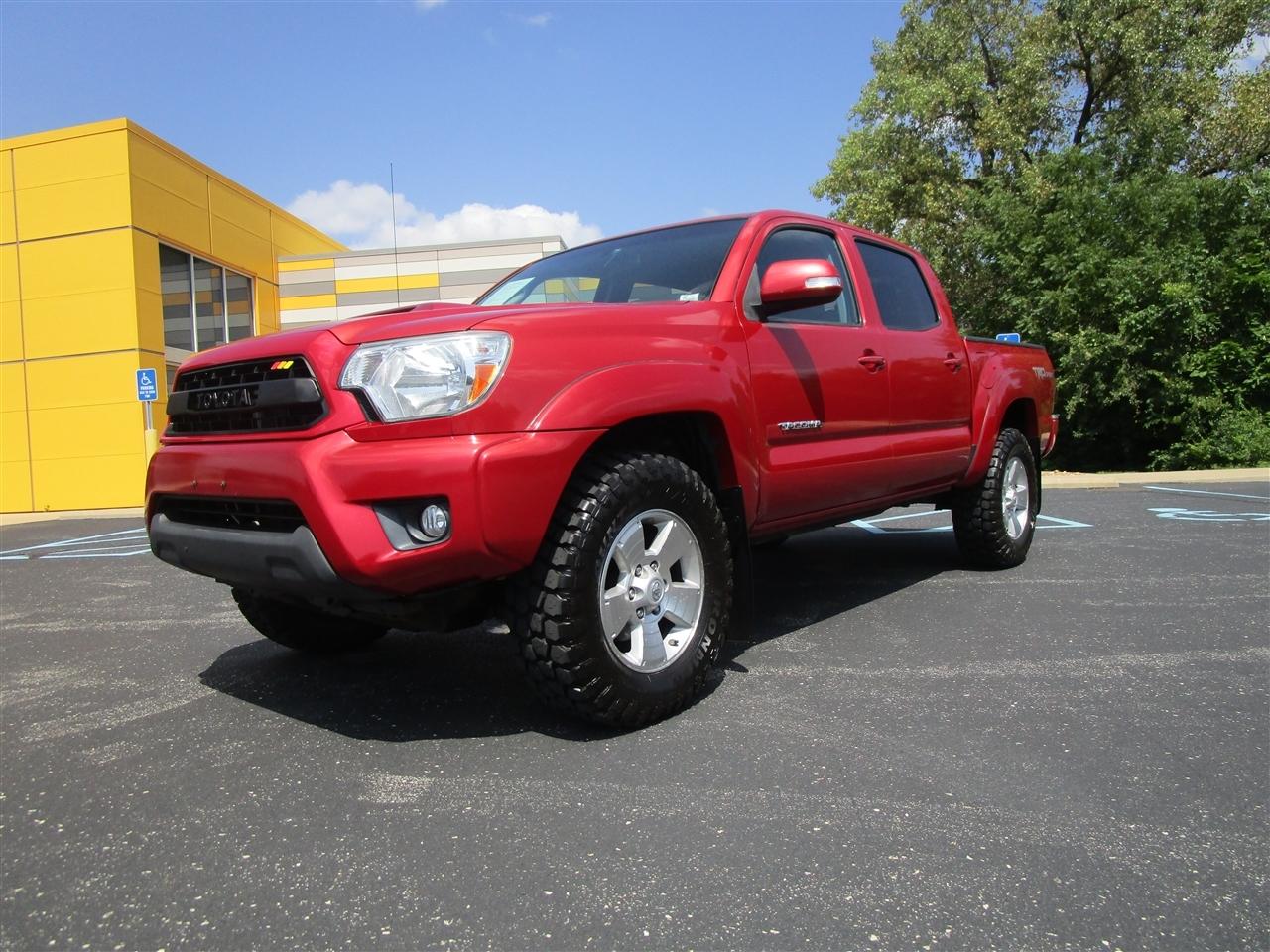 Toyota Tacoma Double Cab V6 5AT 4WD 2014
