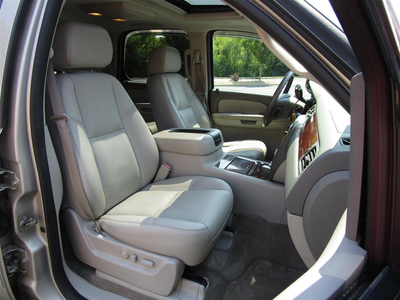 Chevrolet Tahoe LTZ 4WD 2009