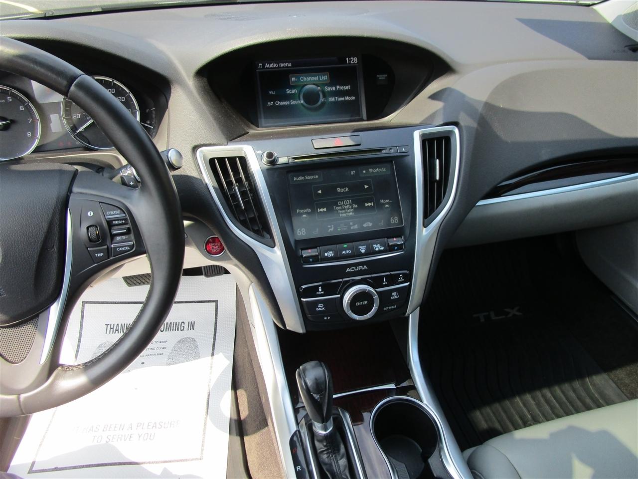 Acura TLX 8-Spd DCT 2015