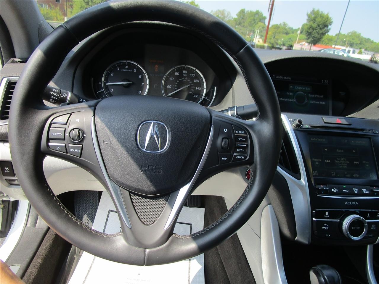 Acura TLX 8-Spd DCT 2015
