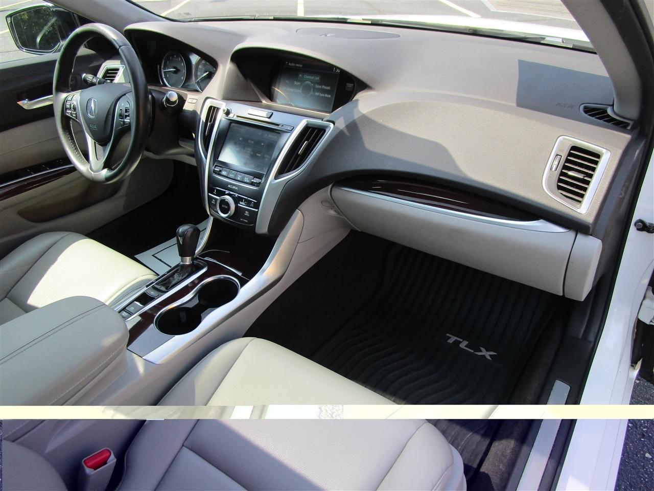 Acura TLX 8-Spd DCT 2015