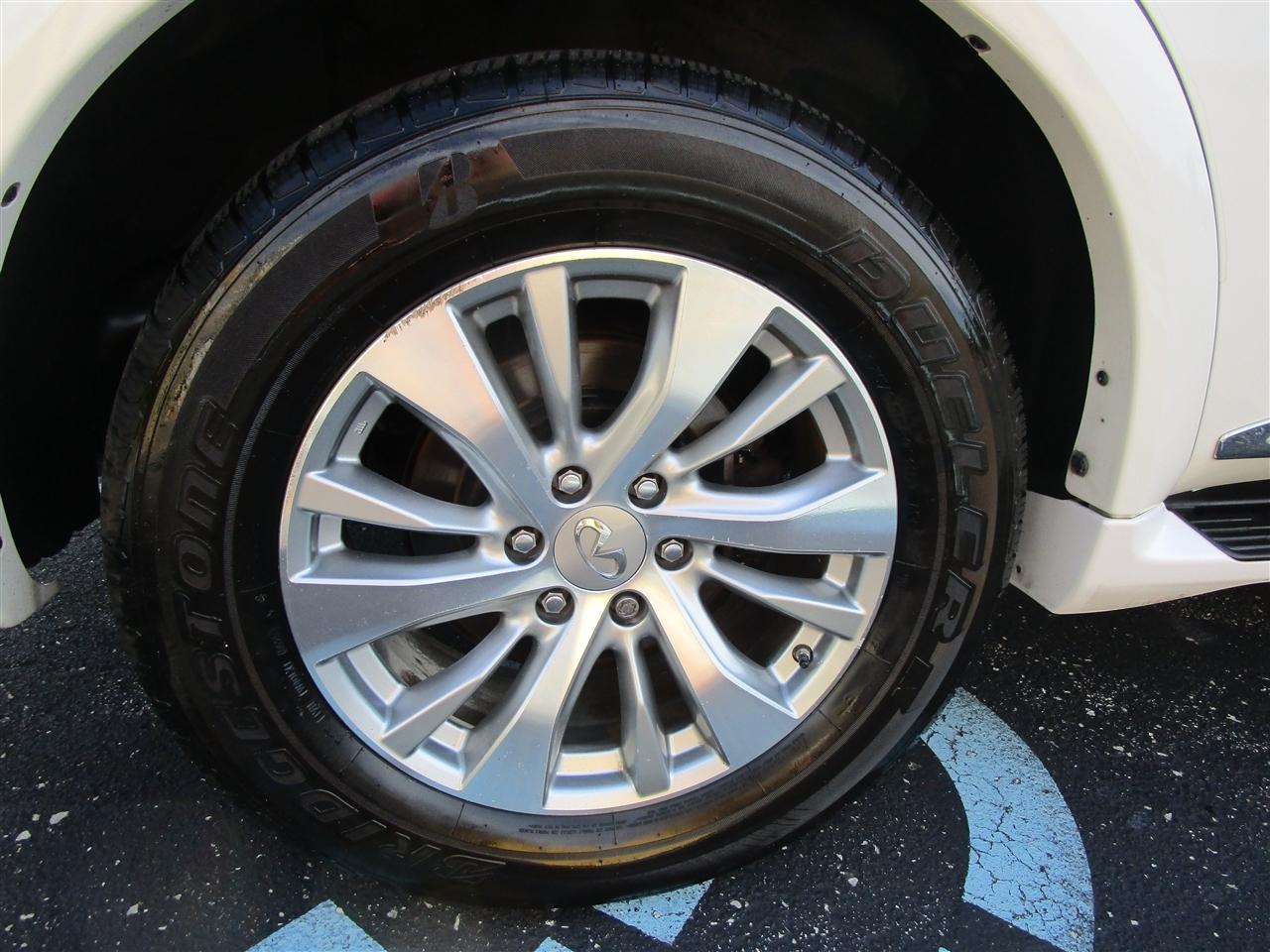 Infiniti QX80 4WD 2016