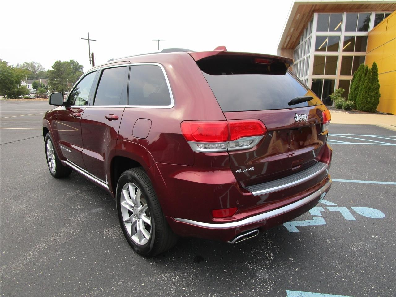 Jeep Grand Cherokee Summit 4WD 2016