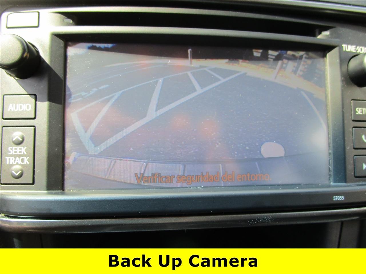 Toyota Highlander Base 4WD 2013